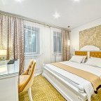 Небольшой улучшенный в Revival Hotel