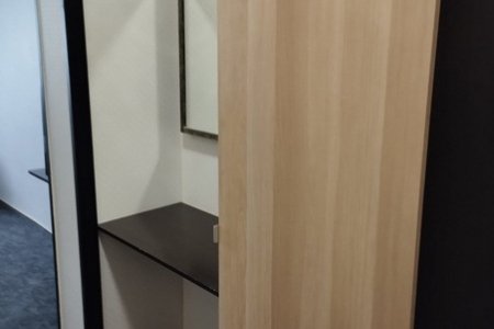 Снять номер посуточно для встреч Прихожая в номере Комфорт в отеле Базис-М