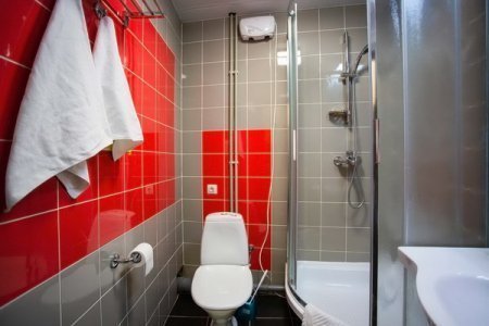 Снять почасовой номер для романтической встречи Санузел общий в отеле Базис-М