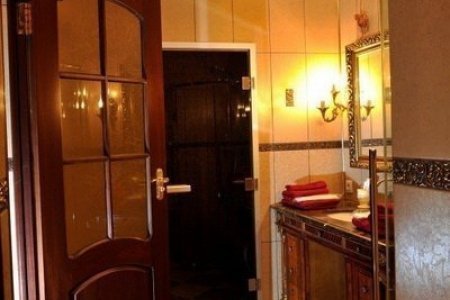 Интерьер в номере Премиум в отеле Ладомир на Яузе