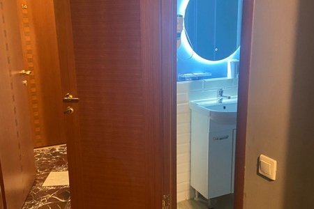 душевая комната в номере Люкс Посейдон отеля Элитон