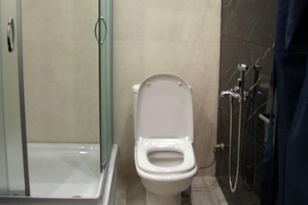 Санузел в номере Комфорт в отеле Лоренцо