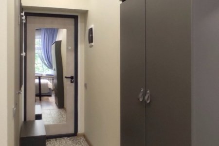 Прихожая номера Люкс 304 в отеле Стромынка