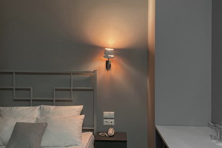 интерьер номера Эконом в отеле innGreyHotel