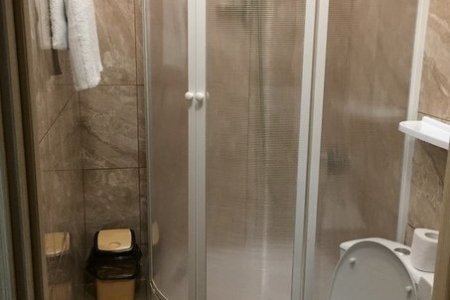 Душ в номере Комфорт в отеле Халва