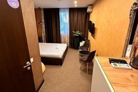 Коридор в номере Кения в Симпл Румс