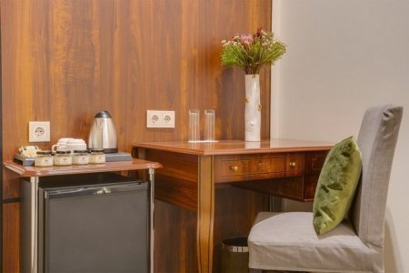 Зона отдыха в номере Люкс с видом на сад в отеле Viewpoint Hotel