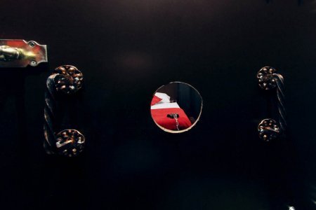 Интерьер номера Полулюкс Glory hole в отеле Клюква