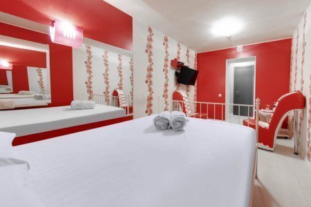 Спальное место в номере Люкс Барби в отеле Клюква