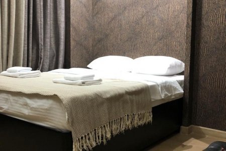 Кровать номера 9 в отеле Renvills Hotel
