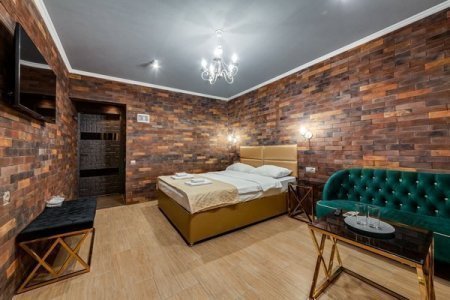 Общий вид номера 10 Loft большой в отеле Renvills Hotel