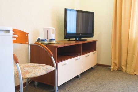 Интерьер в номере DBL в отеле Suite Hotel
