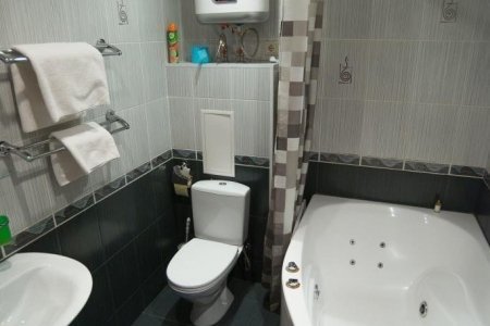 Ванная комната в номере DBL полулюкс в отеле Suite Hotel