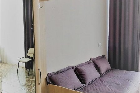 Посуточная аренда номера Диван в номере Люкс в гостинице Астра