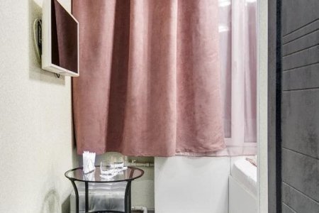 Зона отдыха в номере Эконом Зеркальный в отеле Элитон Братеевская