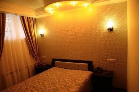 Снять номер для отдыха Двуспальная кровать в номере Стандарт + в отеле Дюна