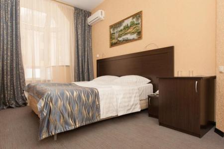 Номер Стандарт в отеле Регина на Университетской