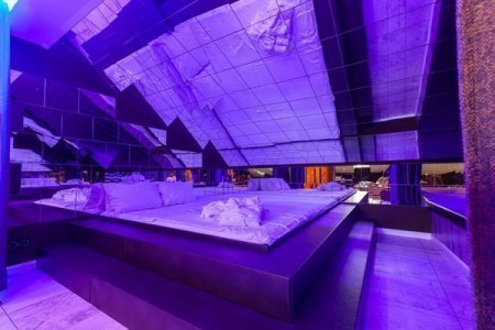 11 VIP в De Art на Таганской