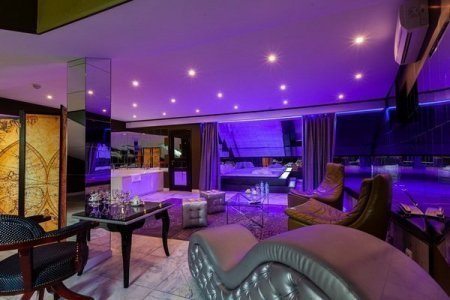 Интерьер в номере 11 VIP в De Art на Таганской