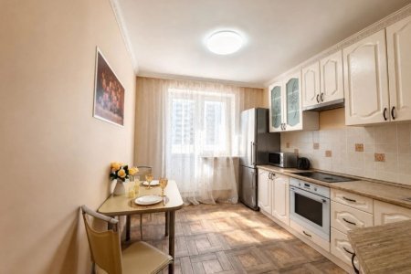 Кухонная зона апартаментов 2 в Loft Studio