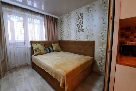 Раскладной диван в апартаментах 4 в Loft Studio