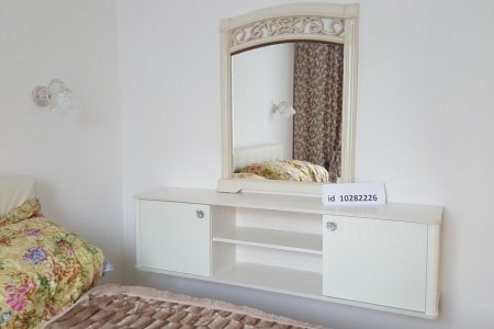 Зеркало апартаментов 2 в Loft Studio