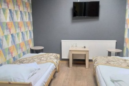 Раздельные кровати в номере Эконом TWIN без окна в Апельсин на Вернадского