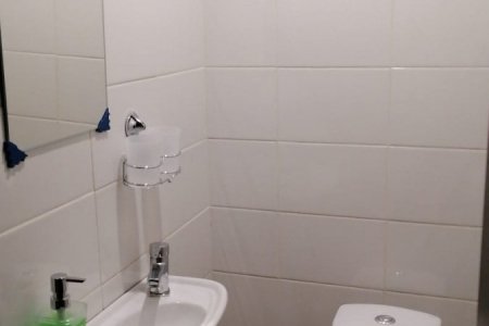 Раковина в номере Люкс с джакузи в отеле Баунти
