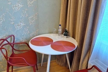 Обеденная зона в номере Комфорт в отеле Лев