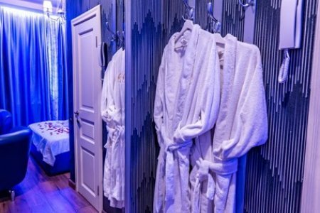 Халаты в номере 12 Комфорт плюс в De Art на Авиамоторной