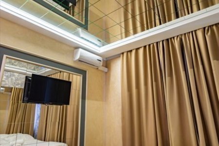 Общее пространство номера 2 Комфорт зеркальный в De Art на Авиамоторной