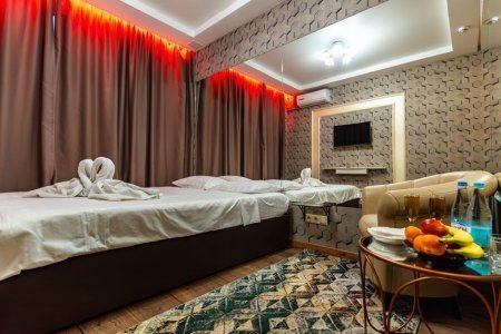 Спальное место в номере 8 Комфорт в Де Арт на Авиамоторной