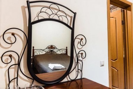 Декор номера Стандарт в отеле Автор Братиславская
