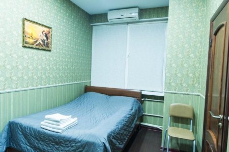Двуспальная кровать в номере Стандарт в отеле Автор Братиславская
