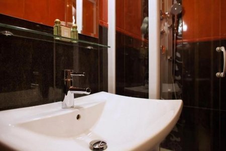 Санузел в номере Улучшенный Стандарт в Брестоле