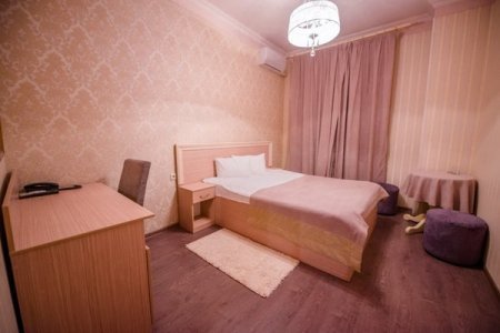 Почасовой отель у метро — забронировать свидание со страстью и уютом Кровать в номере Стандарт в отеле Флоренция