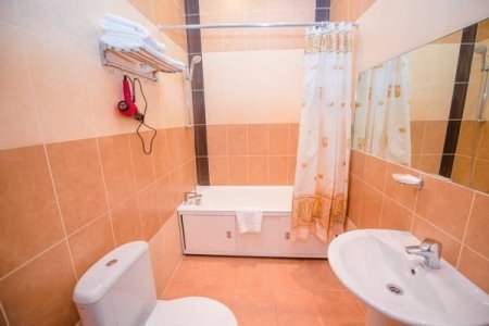 Отель Флоренция для отдыха - узнать цены Ванная в номере Рим в отеле Флоренция