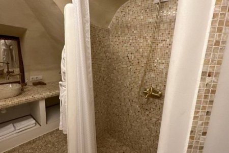 Душ в номере Апартаменты в отеле Палаты Хованских