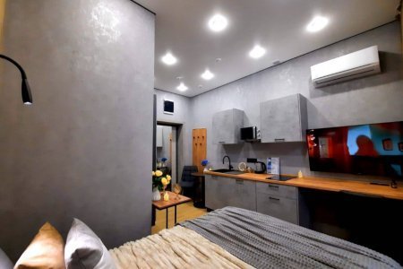 Спальная зона в номере Сатурн в LOFT SPACE