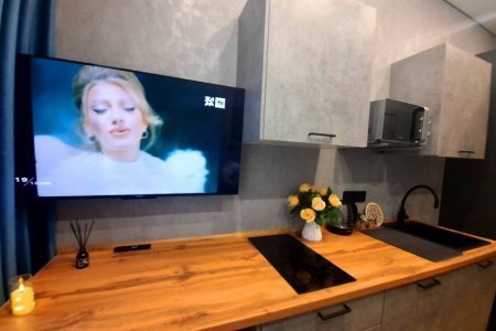 Телевизор в номере Венера в LOFT SPACE
