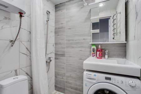 Душ в квартире 10 в Home Like