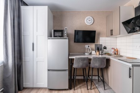 Кухонная зона в студии 15 в Home Like
