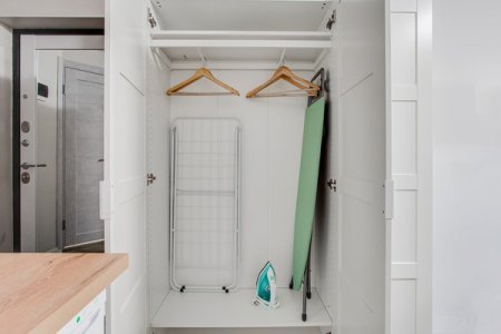 Шкаф в квартире 12 в Home Like