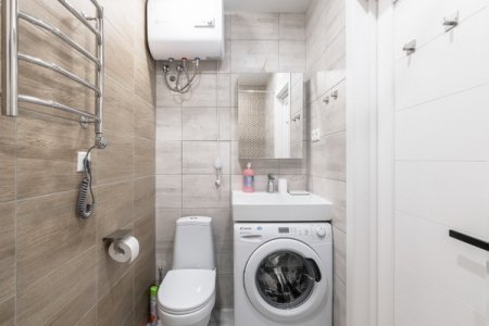 Сунузел в студии 15 в Home Like