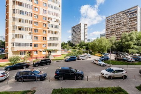 Вход - Апартаменты на Эйнштейна