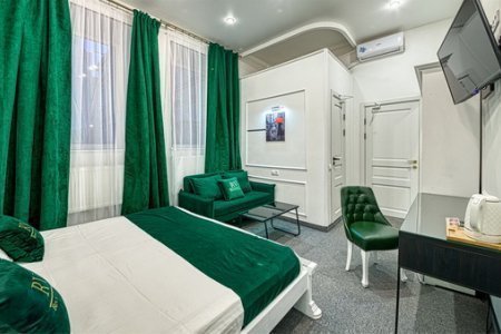 Большой улучшенный в отеле Revival Hotel-2