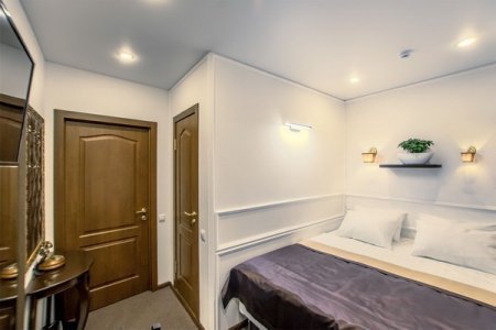 Интерьер номера Небольшой Стандарт в отеле Revival Hotel-3
