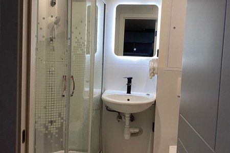 Почасовой отдых для пары — 15 мин от метро Душевая в апартаментах Душинская 3А