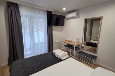Интерьер номера Стандарт №8 в гостинице Buta Hotel 4