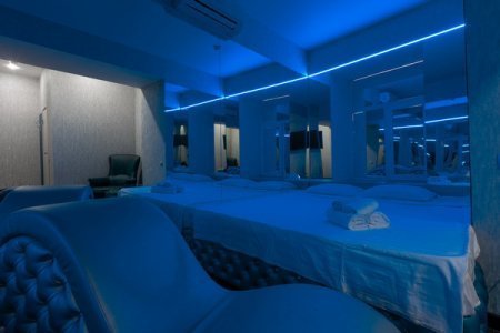 номер зеркальный 1